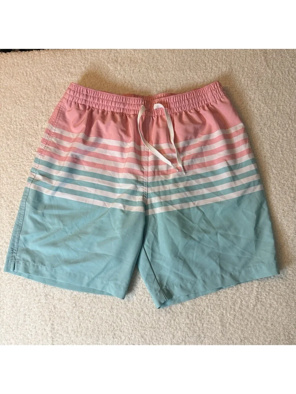 Chubbies Men’s Swim Trunks Large 7” Inseam Pink Aqua Striped Board Shorts